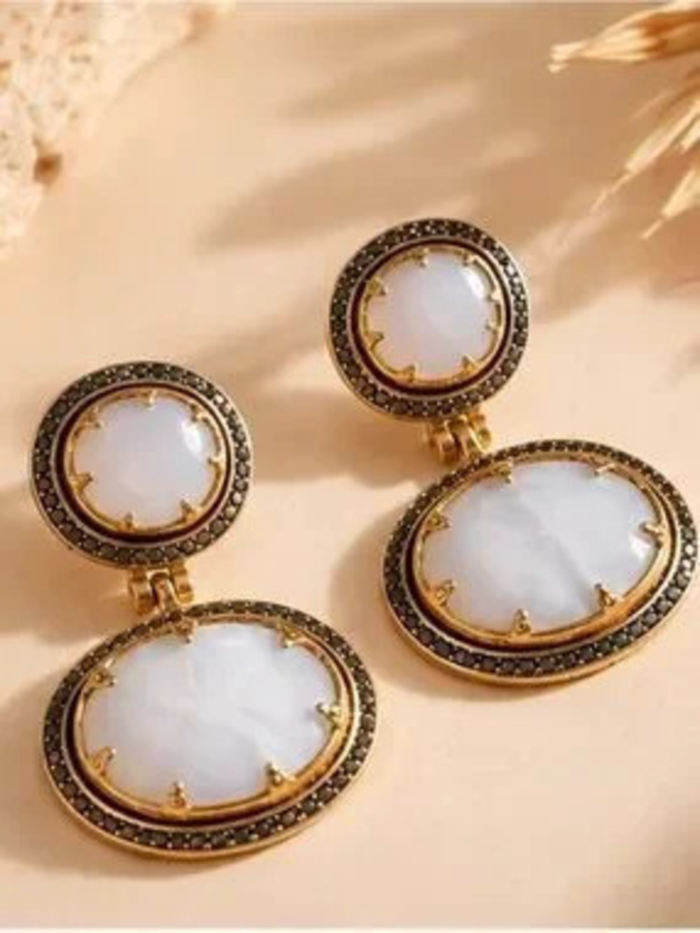 Luxe Golden White Mother-of-Pearl Drop Earrings